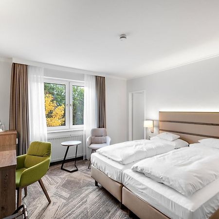 Parkhotel Am Taunus Oberursel  Exterior foto