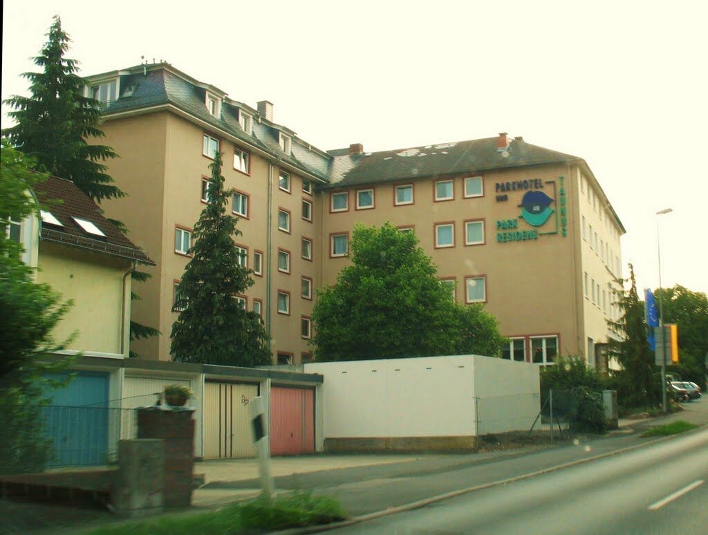 Parkhotel Am Taunus Oberursel  Exterior foto