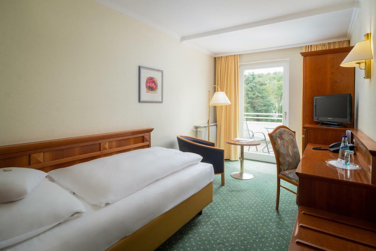 Parkhotel Am Taunus Oberursel  Exterior foto